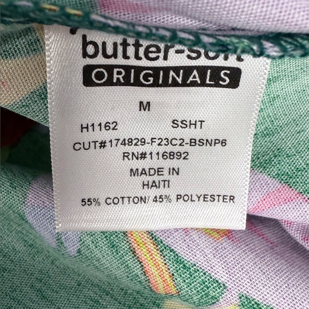 NWT Buttersoft Dinosaur Christmas Scrub M Top Green Holiday Cotton Scrubs Dino - Picture 8 of 9